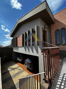 Casa com 3 Quartos para alugar, 426m² no Centro, Salto