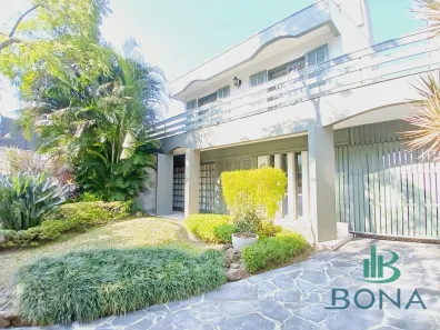 Casa com 3 Quartos à venda, 239m² no Auxiliadora, Porto Alegre