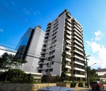 Apartamento com 4 Quartos para alugar, 310m² no Centro, Joinville