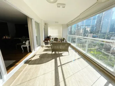 Apartamento com 3 Quartos à venda, 203m² no Itaim Bibi, São Paulo