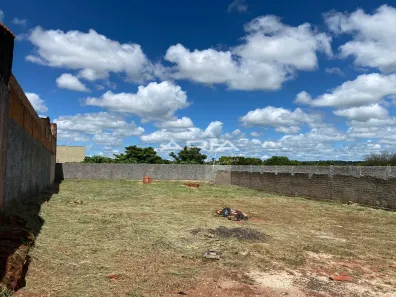 Lote/Terreno à venda, 230m² no Jardim Roberto Selmi Dei, Araraquara