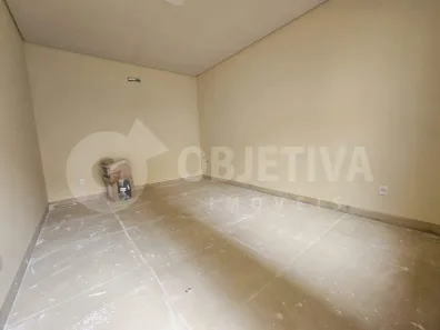 Ponto Comercial para alugar, 22m² no Saraiva, Uberlândia