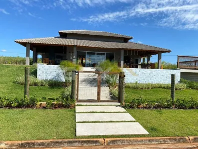 Casa com 4 Quartos à venda, 450m² no , Guapé