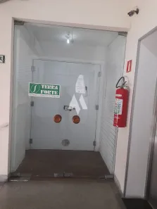 Sala Comercial à venda, 3000m² no Centro, Santos