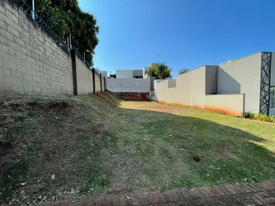 Lote/Terreno à venda, 360m² no Residencial José Lázaro Gouvea, Londrina