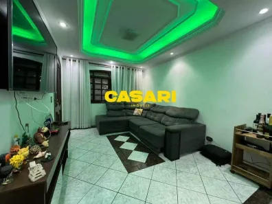 Sobrado com 3 Quartos à venda, 159m² no Montanhão, São Bernardo do Campo