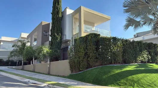 Casa de Condomínio com 4 Quartos à venda, 381m² no Swiss Park, Campinas