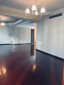 Apartamento com 3 Quartos à venda, 240m² no Centro, Canoas