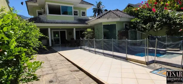 Casa de Condomínio com 3 Quartos à venda, 230m² no Vargem Grande, Rio de Janeiro
