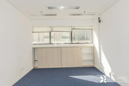 Sala Comercial para alugar, 25m² no Auxiliadora, Porto Alegre