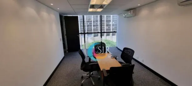 Sala Comercial para alugar, 240m² no Jardim Paulistano, São Paulo