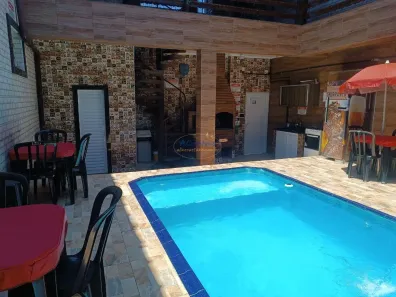 Casa com 3 Quartos para alugar, 250m² no Tupiry, Praia Grande