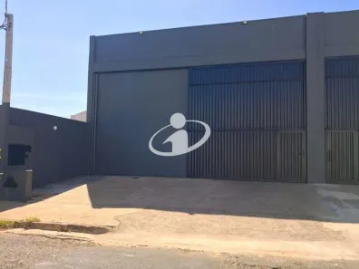Galpão/Depósito/Armazém para alugar, 380m² no Custódio Pereira, Uberlândia