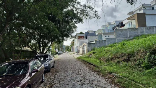 Lote/Terreno à venda, 360m² no Camboinhas, Niterói