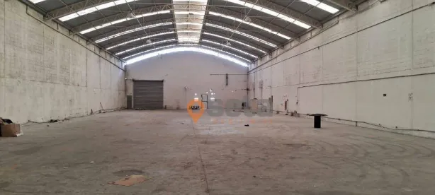 Galpão/Depósito/Armazém para alugar, 1200m² no Jardim Santa Maria, Jacareí