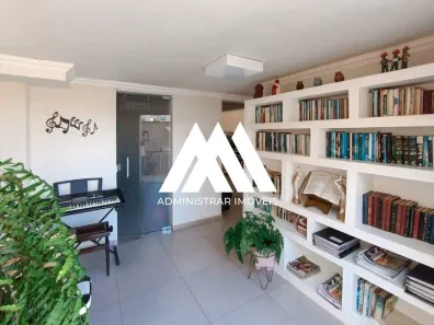 Casa com 3 Quartos à venda, 209m² no Universitário, Itaúna