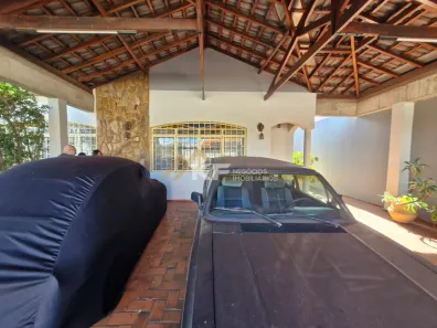 Casa com 3 Quartos à venda, 249m² no Ribeirânia, Ribeirão Preto