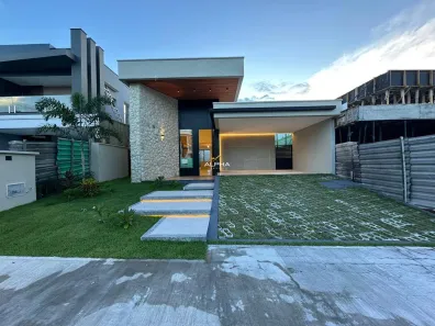 Casa de Condomínio com 4 Quartos à venda, 230m² no Cidade Alpha, Eusébio