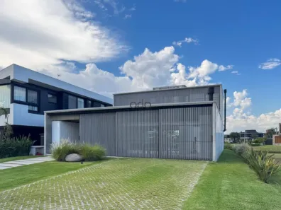 Casa de Condomínio com 3 Quartos à venda, 330m² no XANGRI-LÁ, Xangri-lá