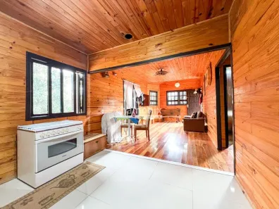Fazenda/Sítio com 2 Quartos à venda, 160m² no Flores da Cunha, Flores da Cunha