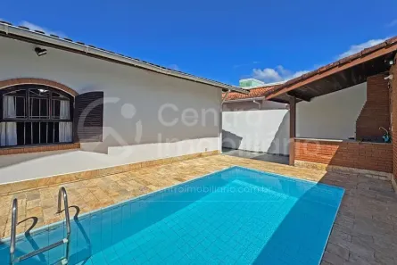 Casa com 3 Quartos à venda, 139m² no Parque Balneario Oasis, Peruíbe
