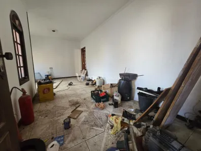 Casa com 3 Quartos à venda, 300m² no Santa Marina, Valinhos