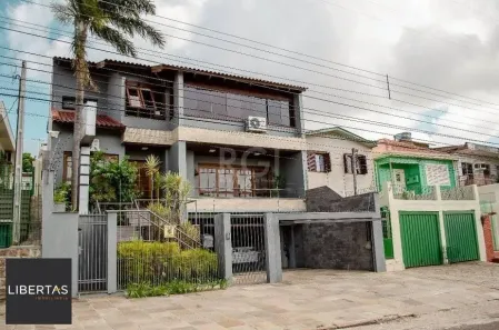 Casa com 5 Quartos à venda, 550m² no Vila Jardim, Porto Alegre