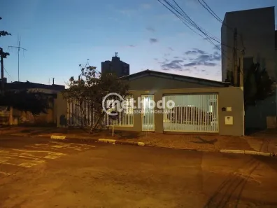 Casa com 3 Quartos à venda, 147m² no Jardim Quarto Centenário, Campinas