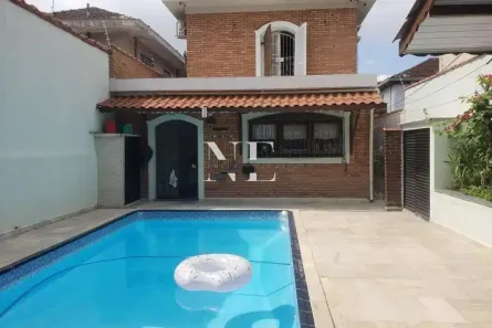 Sobrado com 4 Quartos à venda, 350m² no Embaré, Santos