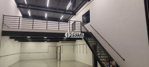 Ponto Comercial para alugar, 265m² no Morumbi, Uberlândia