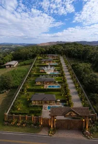 Fazenda/Sítio com 3 Quartos à venda, 1000m² no , Itatiaiuçu