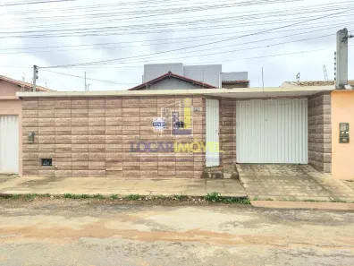 Sobrado com 5 Quartos à venda, 160m² no Felícia, Vitória da Conquista
