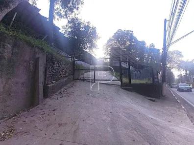Imóvel Comercial para alugar, 1422m² no Vila Santo Antônio, Cotia