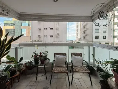 Apartamento com 2 Quartos à venda, 98m² no Centro, Florianópolis