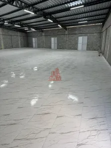 Galpão/Depósito/Armazém para alugar, 340m² no Água Espraiada (Caucaia do Alto), Cotia