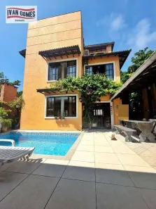 Sobrado com 5 Quartos à venda, 240m² no Guaiúba, Guarujá