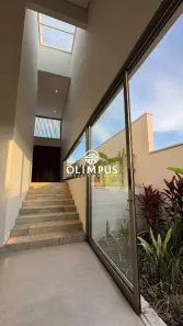 Casa de Condomínio com 4 Quartos à venda, 306m² no Morada da Colina, Uberlândia