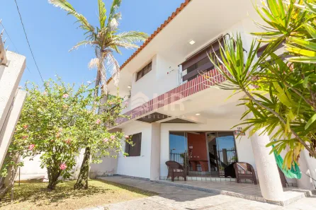 Sobrado com 7 Quartos à venda, 345m² no , Pontal do Paraná