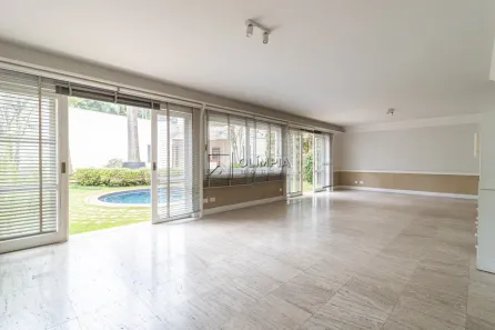 Casa com 4 Quartos à venda, 388m² no Jardim Everest, São Paulo