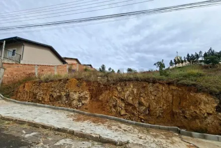 Lote/Terreno à venda, 420m² no Colinas, Poços de Caldas