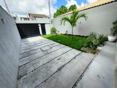 Casa com 4 Quartos à venda, 177m² no Edson Queiroz, Fortaleza
