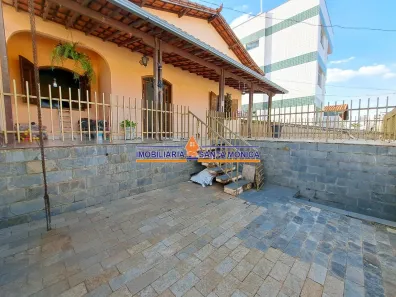 Casa com 3 Quartos à venda, 225m² no Planalto, Belo Horizonte