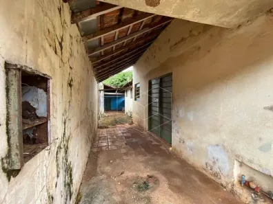 Lote/Terreno à venda, 300m² no Vila Santa Terezinha, Jaú
