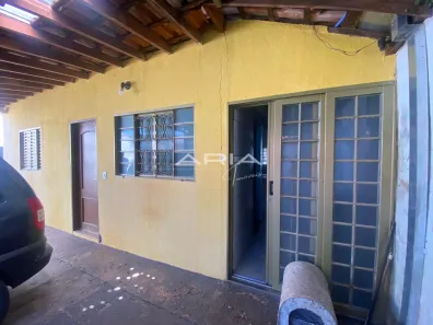 Casa com 3 Quartos à venda, 250m² no Jardim Gardênias, Araraquara