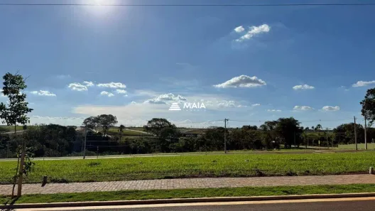 Lote/Terreno à venda, 300m² no Recreio dos Bandeirantes, Uberaba