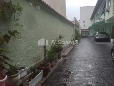 Casa de Condomínio com 3 Quartos à venda, 100m² no Vila Valqueire, Rio de Janeiro