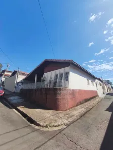 Casa com 3 Quartos para alugar, 108m² no Centro, Botucatu