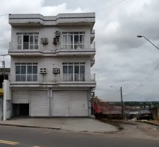 Prédio Comercial com 8 Quartos à venda, 600m² no Alvorada, Manaus