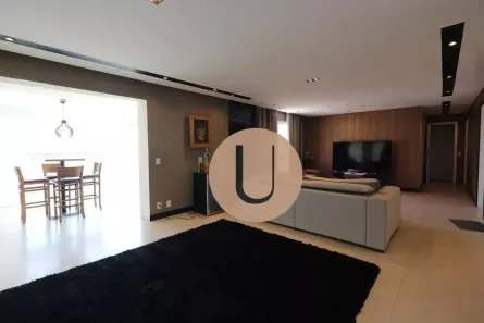 Apartamento com 4 Quartos para alugar, 265m² no Vila Gomes Cardim, São Paulo