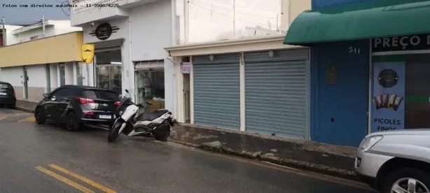 Casa com 2 Quartos para alugar, 110m² no Pinheirinho, Santo André